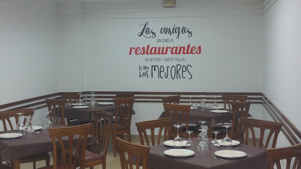 Hostal San Telmo 图伊 外观 照片