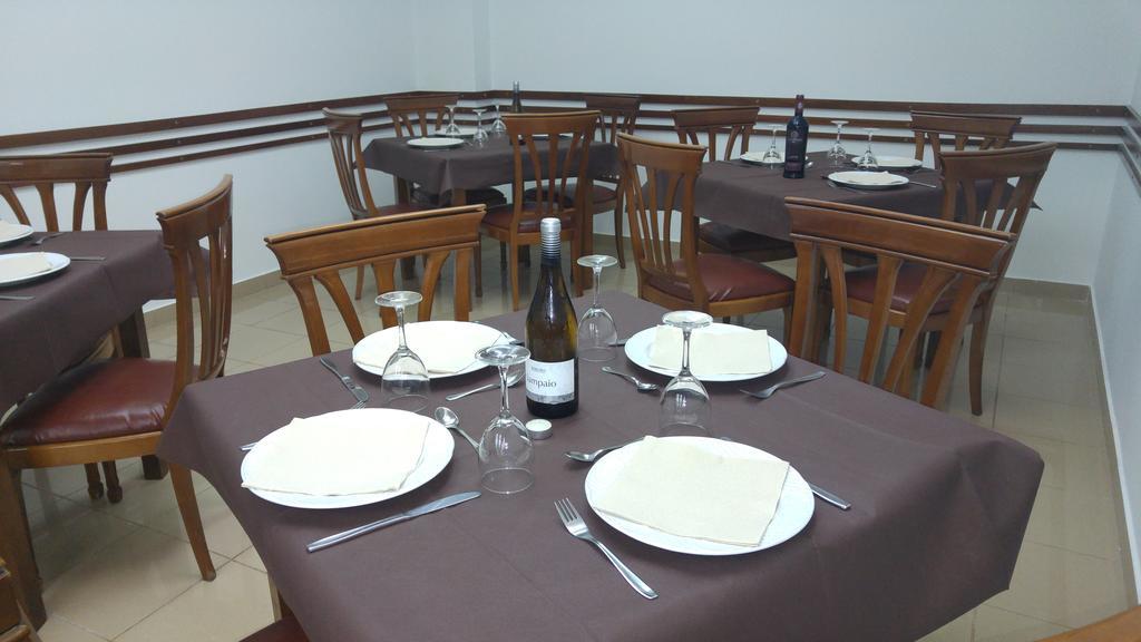Hostal San Telmo 图伊 外观 照片