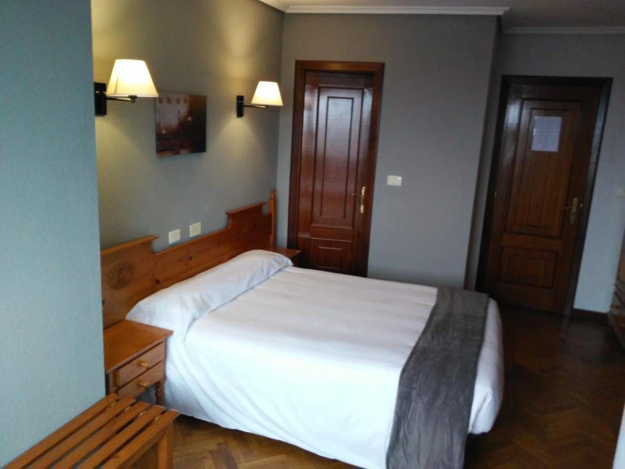 Hostal San Telmo 图伊 外观 照片