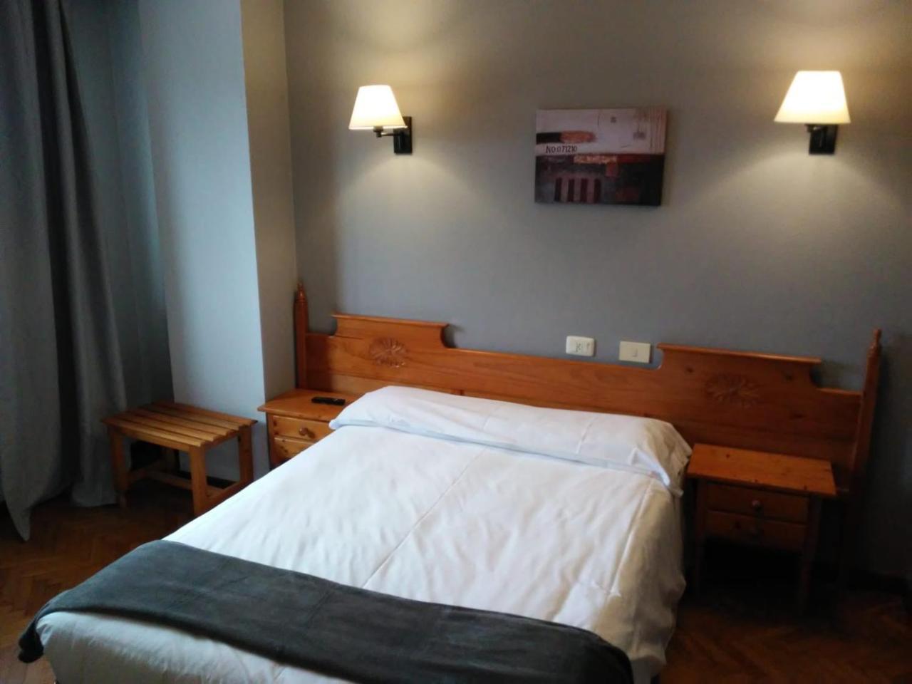Hostal San Telmo 图伊 外观 照片